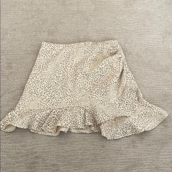 Cheetah print mini skirt